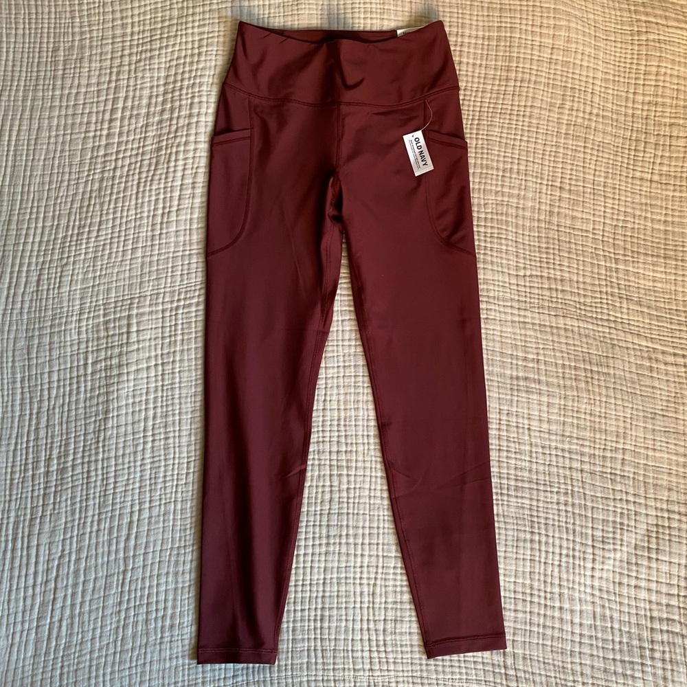NWT Old Navy Power Soft High Rise 7/8 Leggings with Pockets
